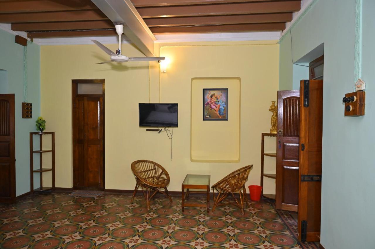 Les Boganveillea Heritage Guest House 오로빌 외부 사진